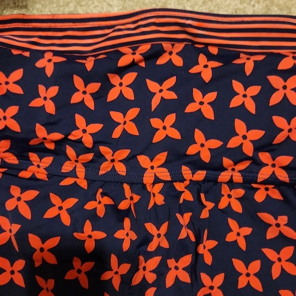 Beach House Swimsuit Size 10 Tankini Top Red Blue Flowers